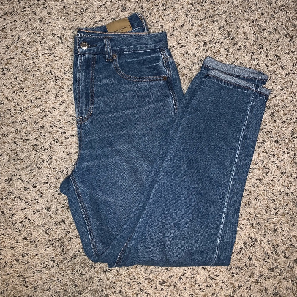 American Eagle Mom Jean